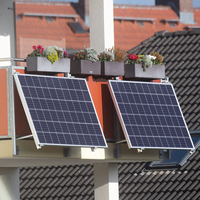 Avcon 1200W Monocrystalline Balcony Solar System Complete Home Micro Inverter Kit for Balkonkraftwerk Solar Panel Set